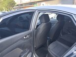 Hyundai Accent-11