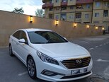 Hyundai Sonata-5
