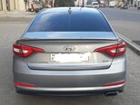 Hyundai Sonata-8