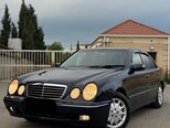 Mercedes E 270-11