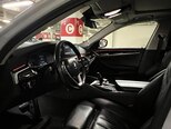 BMW 530e-10