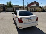 Toyota Corolla Axio-6