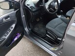 Hyundai Accent-11