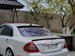 Mercedes E 240-5
