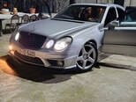 Mercedes E 240-4