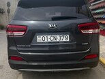 Kia Sorento-8