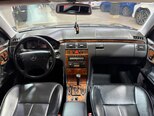 Mercedes E 240-14