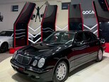 Mercedes E 240-1