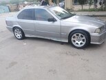 BMW 320-3