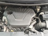 Hyundai Accent-11