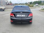 Hyundai Accent-13