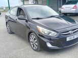 Hyundai Accent-12