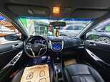 Hyundai Accent-7