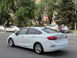 Chevrolet Cruze-13