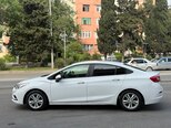Chevrolet Cruze-12