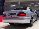 Mercedes E 220-8