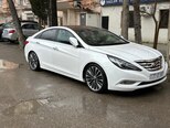 Hyundai Sonata-21