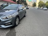 Hyundai Accent-3