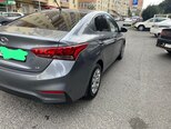 Hyundai Accent-6