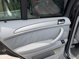 BMW X5-7