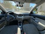 Hyundai Accent-3