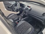 Kia Cerato-8