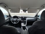 Honda Insight-3