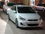 Hyundai Accent-3