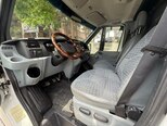 Ford Transit-10