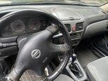 Nissan Sunny-7
