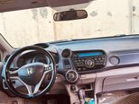 Honda Insight-3