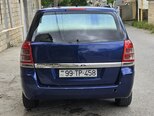 Opel Zafira-2