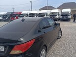 Hyundai Accent-3