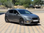 SEAT Leon-1