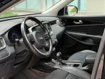 Kia Sorento-8