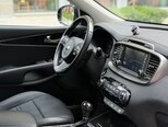 Kia Sorento-9
