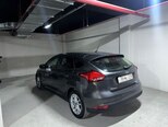 Ford Focus-7
