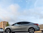 Hyundai Elantra-14