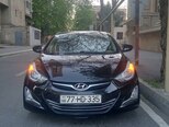 Hyundai Elantra-4