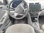 Hyundai Accent-7