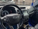 Kia Sorento-11