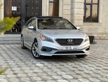 Hyundai Sonata-1