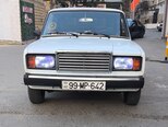 LADA (VAZ) 2107-1