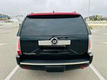 Cadillac Escalade-5