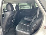Kia Sorento-23