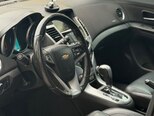 Chevrolet Cruze-12