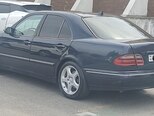 Mercedes E 280-4