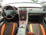 Mercedes E 280-9