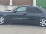 Mercedes E 280-7
