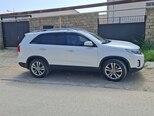 Kia Sorento-8
